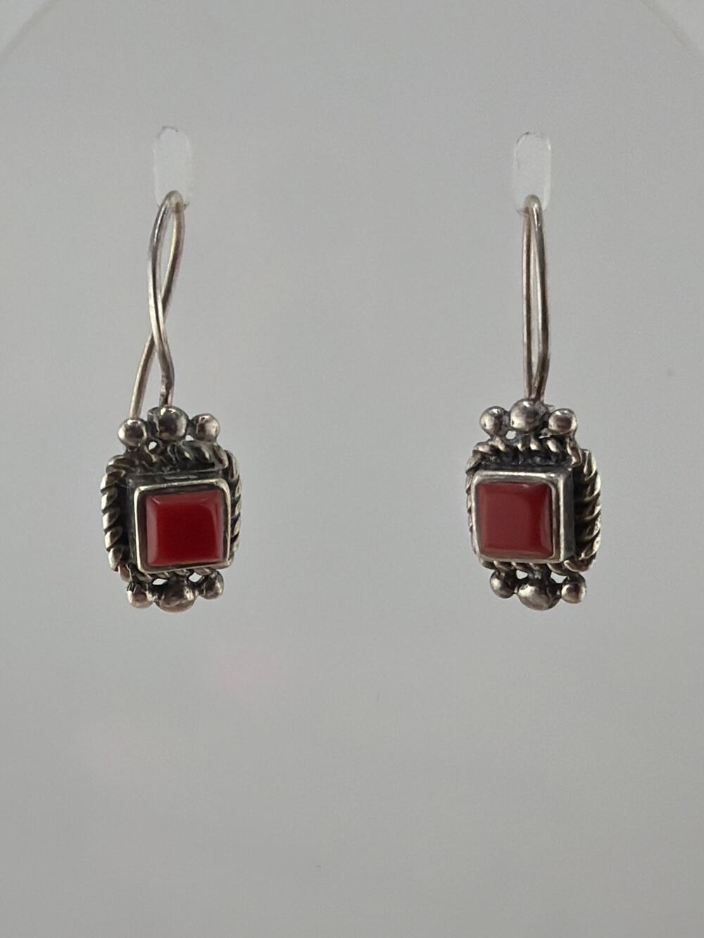 Vintage Sterling Silver Rectangular Red Stone Earrings Marked Signed SE